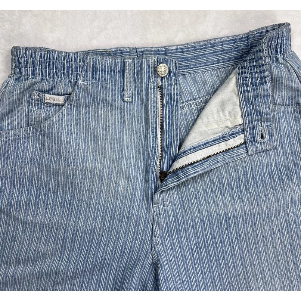 Vtg Lee High Rise Denim Shorts Sz 10 Petite Mom Striped Blue White 90s USA!